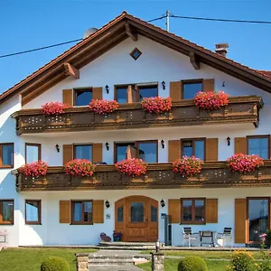 Gasthuis Gaestehaus Sonner, Dietmannsried