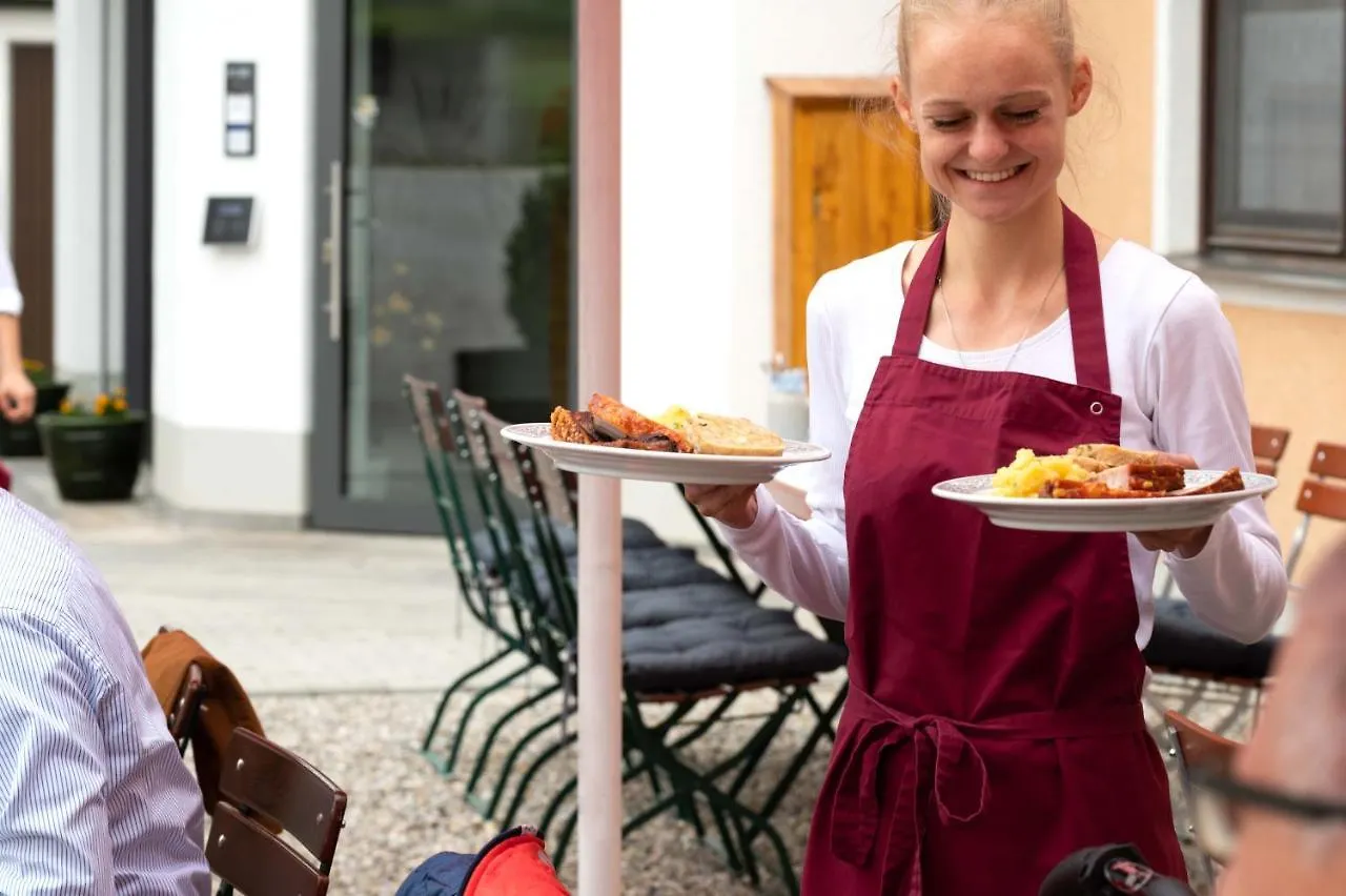Hotel Gasthof Rosenwirt Au in der Hallertau